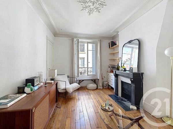 Appartement F2 à vendre  2 pièces - 35 m 2   VINCENNES  - 94