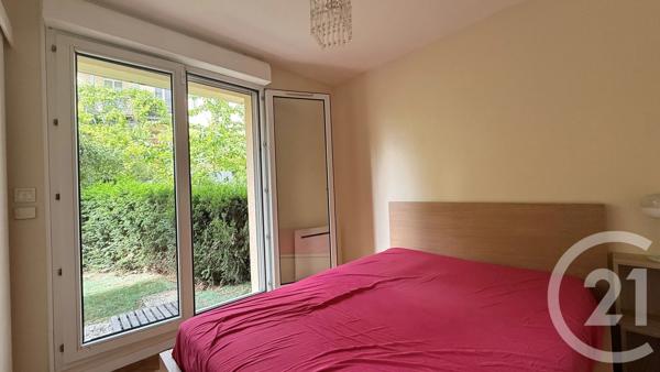 Appartement F2 à vendre  2 pièces - 35 m 2   VINCENNES  - 94
