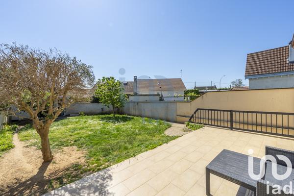 Maison à vendre 6 pièces 140 m² Savigny-sur-Orge