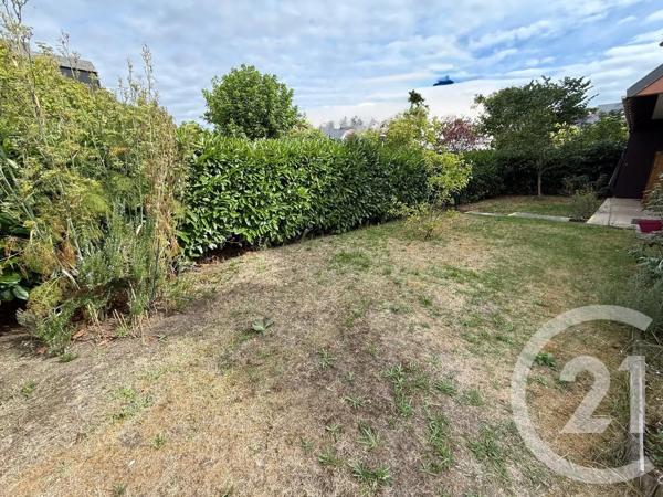 Appartement F5 à vendre  5 pièces - 99 m 2   ERAGNY SUR OISE  - 95