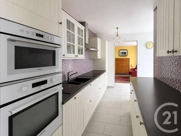 Appartement F5 à vendre  5 pièces - 99 m 2   ERAGNY SUR OISE  - 95