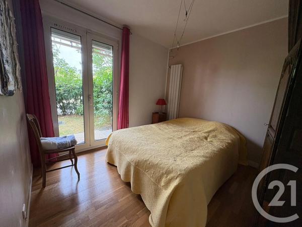 Appartement F5 à vendre  5 pièces - 99 m 2   ERAGNY SUR OISE  - 95