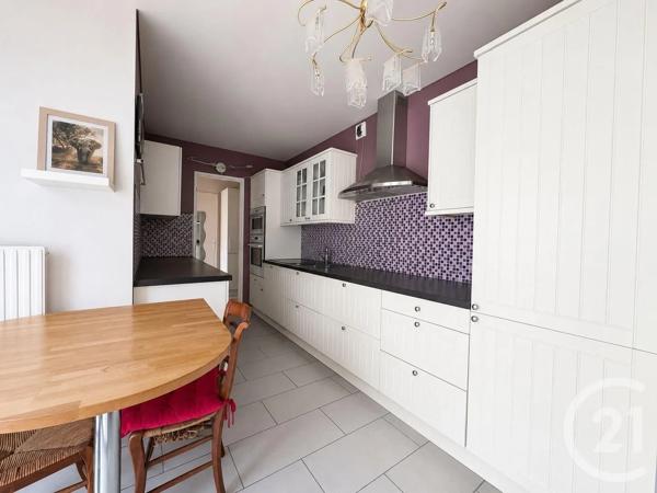 Appartement F5 à vendre  5 pièces - 99 m 2   ERAGNY SUR OISE  - 95