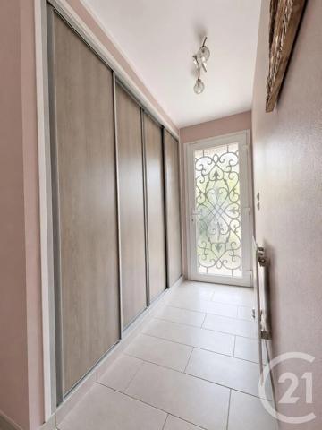 Appartement F5 à vendre  5 pièces - 99 m 2   ERAGNY SUR OISE  - 95