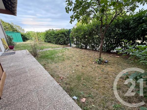 Appartement F5 à vendre  5 pièces - 99 m 2   ERAGNY SUR OISE  - 95