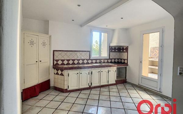 Appartement à louer    2 pièces • 35,54 m2 Lançon-Provence