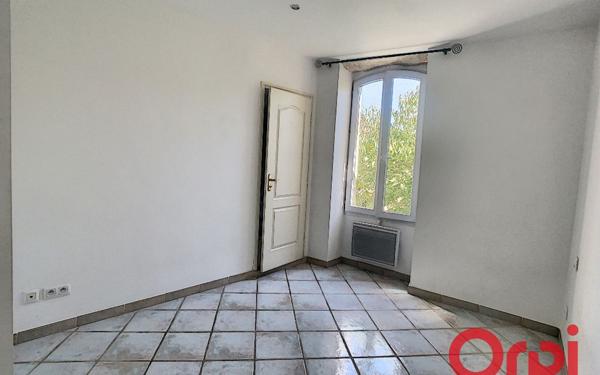 Appartement à louer    2 pièces • 35,54 m2 Lançon-Provence