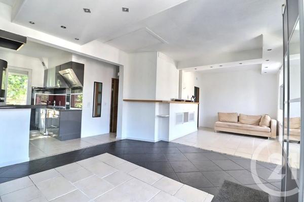 Maison à vendre  5 pièces - 71 m 2   VAUJOURS  - 93