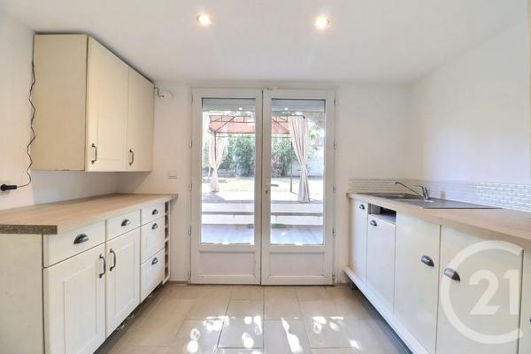Maison à vendre  5 pièces - 71 m 2   VAUJOURS  - 93