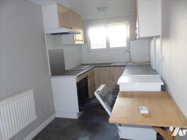 SAINT SYMPHORIEN LE VALOIS