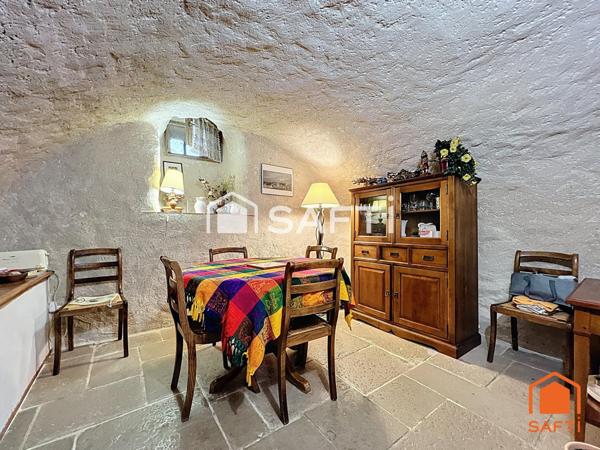 Maison de village de 128m² sur 3 niveaux en parfait état