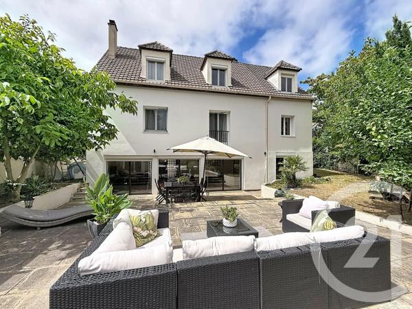 Maison à vendre  9 pièces - 219,17 m 2   GONESSE  - 95