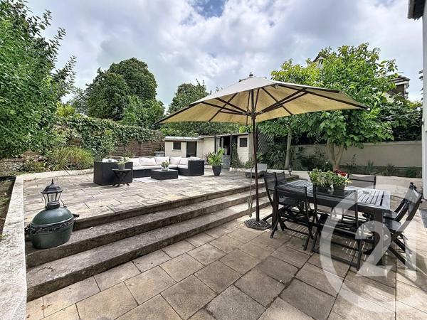 Maison à vendre  9 pièces - 219,17 m 2   GONESSE  - 95