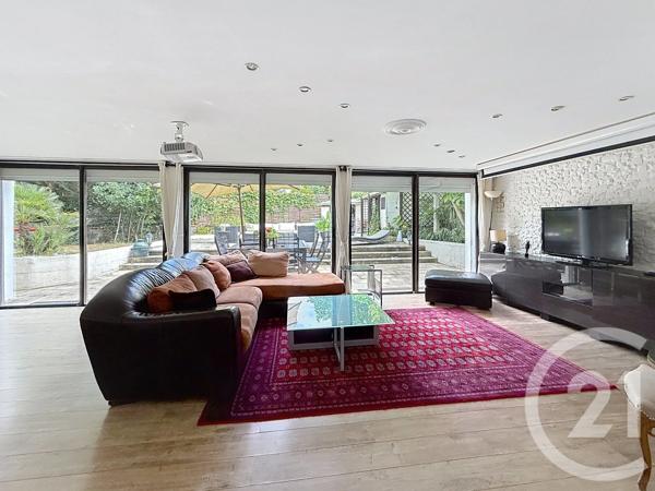 Maison à vendre  9 pièces - 219,17 m 2   GONESSE  - 95
