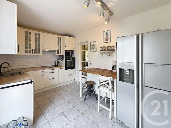 Maison à vendre  9 pièces - 219,17 m 2   GONESSE  - 95