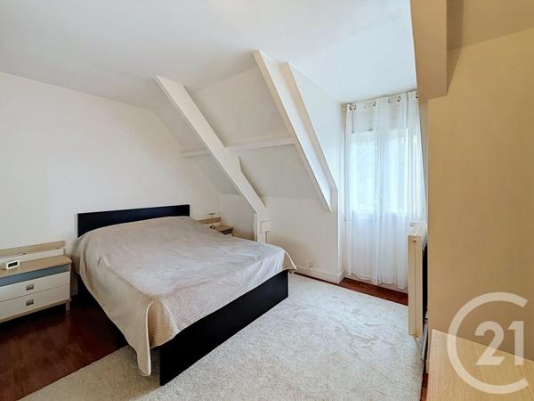 Maison à vendre  9 pièces - 219,17 m 2   GONESSE  - 95