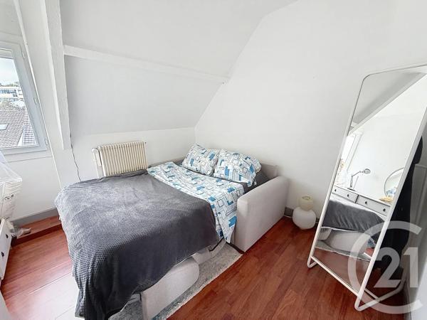 Maison à vendre  9 pièces - 219,17 m 2   GONESSE  - 95