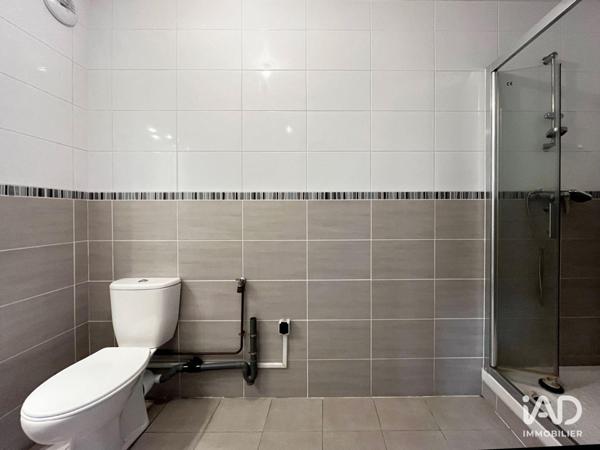 Location appartement 1 pièce 29 m² Neuilly-Plaisance