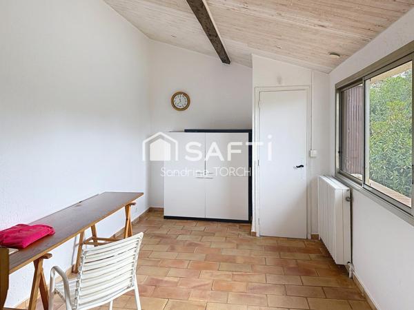 Maison 152 m² sur 1225 m² avec piscine à Flayosc (83780).