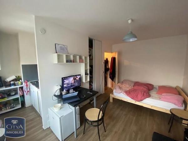 Appartement à louer 1 pièce 20.7m²