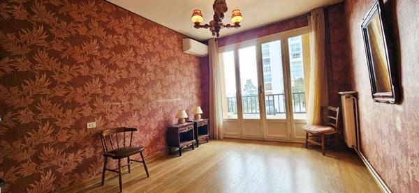 Appartement 4 pièces 97 m2 avec Loggias
