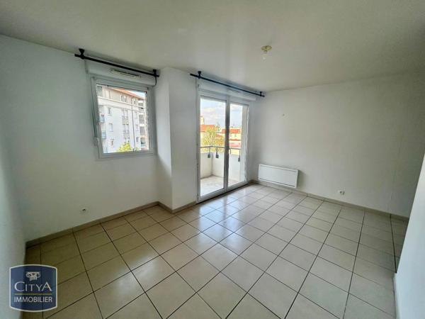 Appartement à louer 1 pièce 25.85m² Clermont-Ferrand (63000)