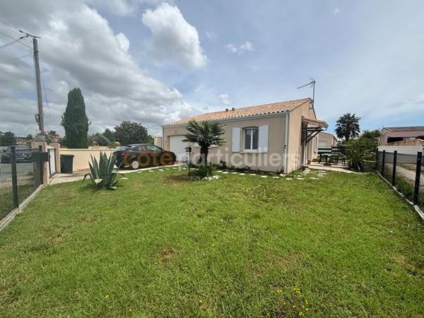 Vente
                Maison74 m² - 4 Pièces -
                    ARVERT (17530)