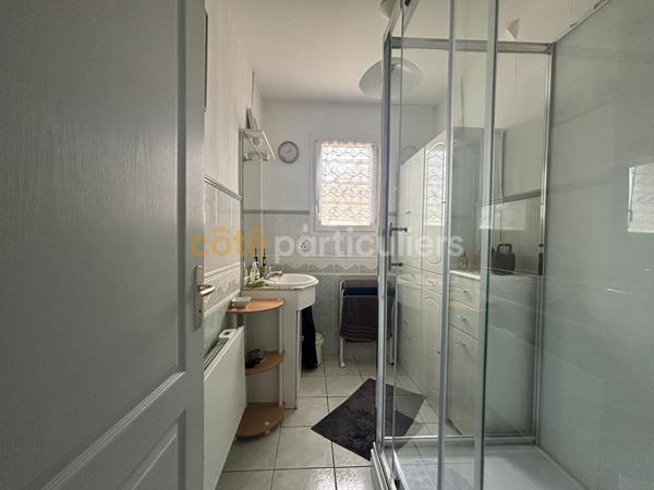 Vente
                Maison74 m² - 4 Pièces -
                    ARVERT (17530)
