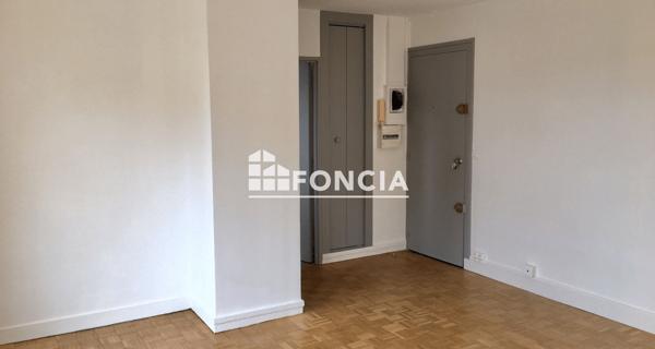 Location Studio 31.56 m² - La Varenne St Hilaire 94210