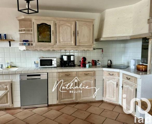 Maison 7 pièces de 217 m² à Nice (06300)