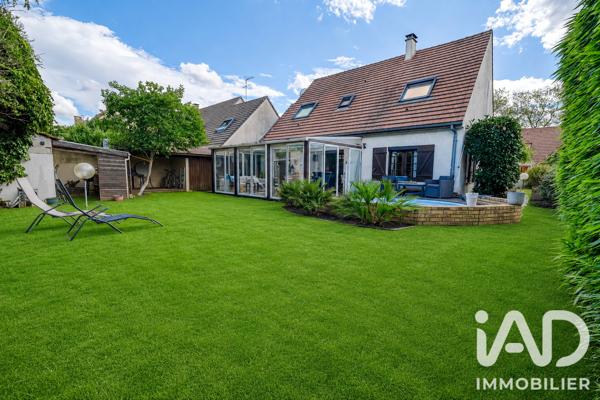 Maison à vendre 6 pièces 183 m² Ozoir-la-Ferrière
