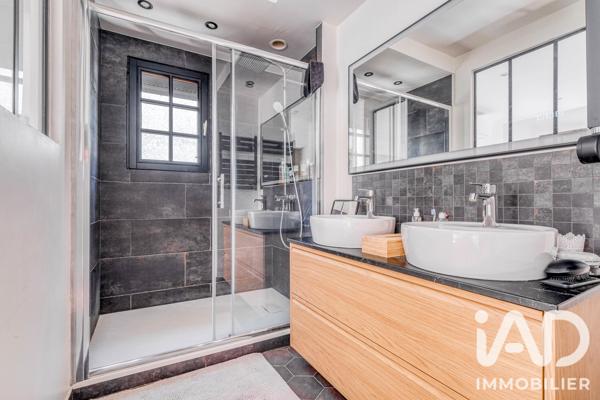Maison à vendre 6 pièces 183 m² Ozoir-la-Ferrière