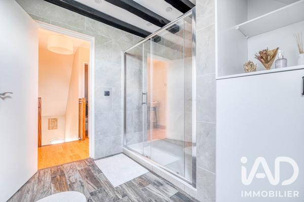 Maison à vendre 6 pièces 183 m² Ozoir-la-Ferrière