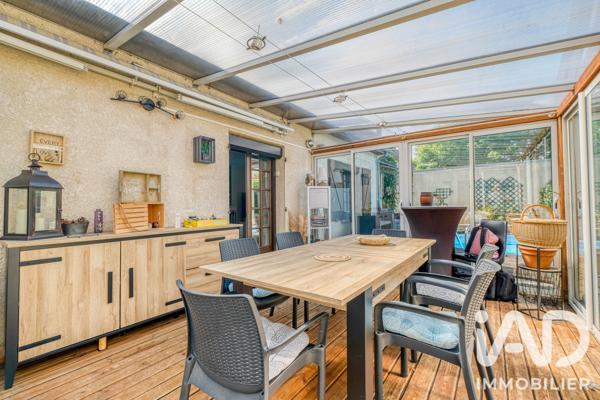 Maison à vendre 6 pièces 183 m² Ozoir-la-Ferrière