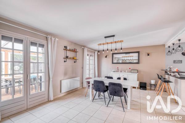 Maison à vendre 6 pièces 183 m² Ozoir-la-Ferrière