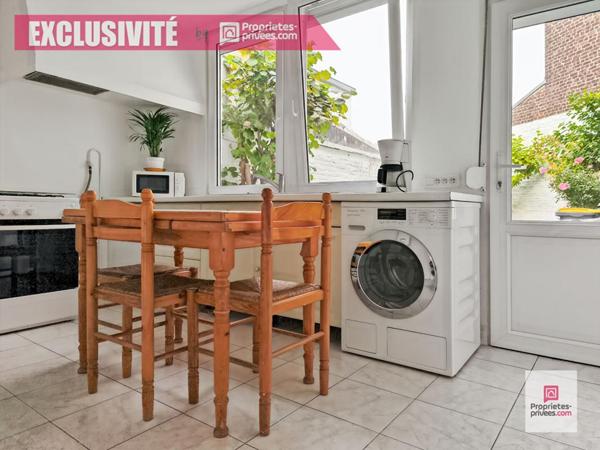 WATTRELOS proche Centre, maison de 143 m2 de type semi plain pied avec 4 chambres, jardin, grenier aménageable