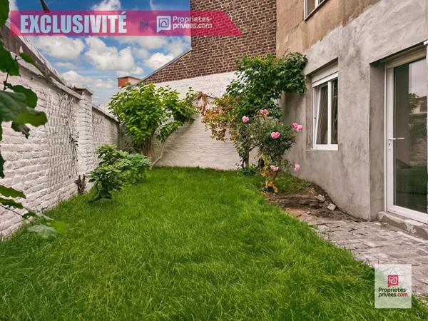 WATTRELOS proche Centre, maison de 143 m2 de type semi plain pied avec 4 chambres, jardin, grenier aménageable