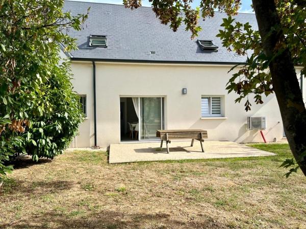 Maison Vendome 6 pièce(s) 123 m2