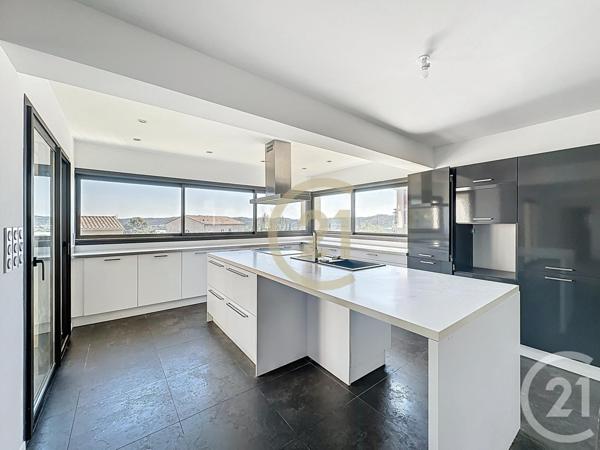 Maison à vendre  7 pièces - 216,38 m2 ARAMON - 30