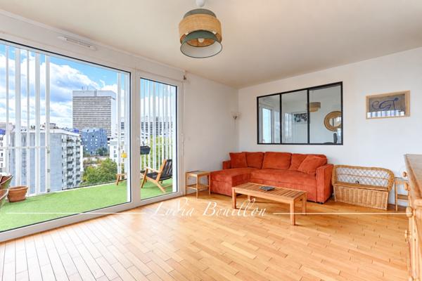 NANTERRE UNIVERSITÉ – DERNIER ÉTAGE – 5 PIÈCES – TERRASSE – VUE DÉGAGÉE – PARKING