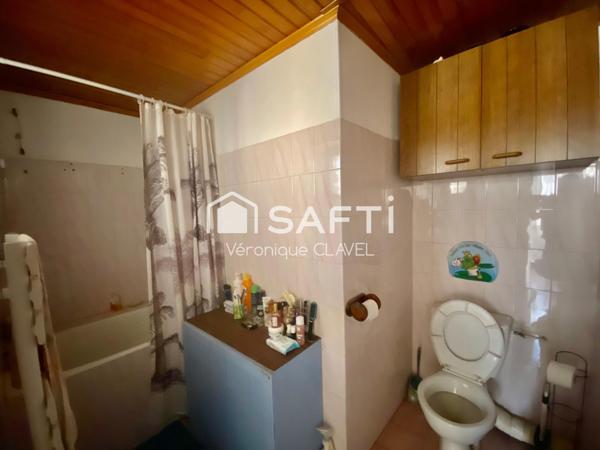 Immeuble de rapport de 96m2 avec deux appartements avec balcons et garage