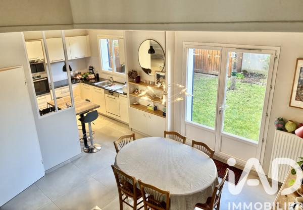 Maison à vendre 6 pièces 107 m² Houilles