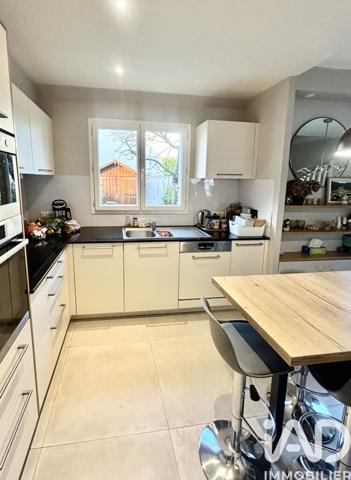 Maison à vendre 6 pièces 107 m² Houilles