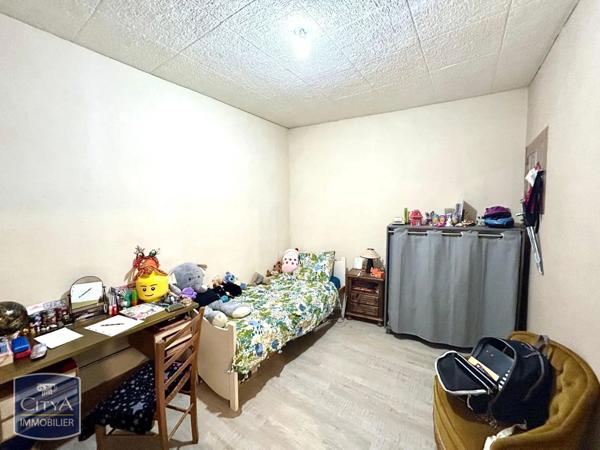 Appartement à louer 4 pièces 100.4m²