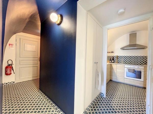 Appartement à vendre 2 pièces VERSAILLES (78)
