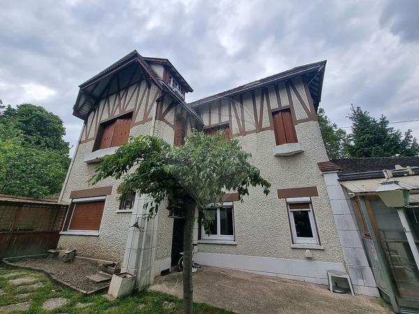 Maison 4 chambre(s) à vendre - Sucy-en-Brie, Val-de-Marne - 94