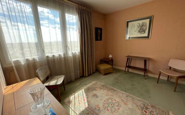 Appartement à vendre    4 pièces • 93,12 m2 Antony