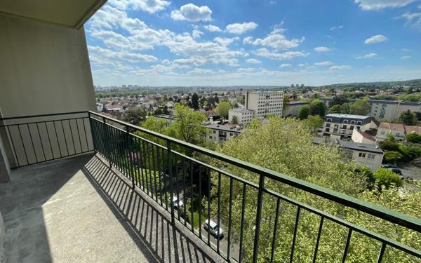 Appartement à vendre    4 pièces • 93,12 m2 Antony