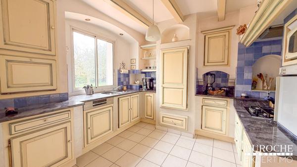 Maison de plain-pied à vendre à Monteux – 120 m², terrain de 3 620 m², piscine