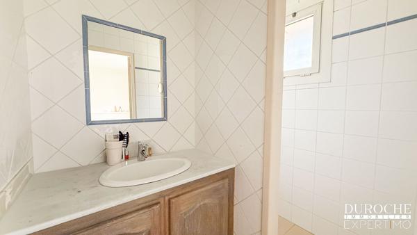 Maison de plain-pied à vendre à Monteux – 120 m², terrain de 3 620 m², piscine